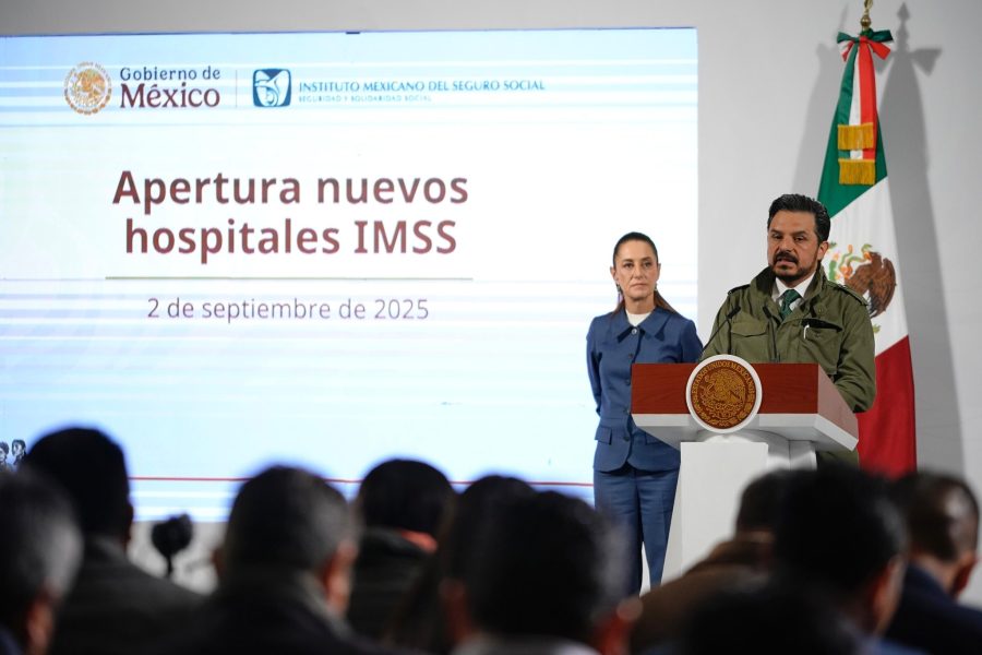 El Director General del IMSS, Zoé Robledo, anuncia la apertura de ocho nuevos hospitales en todo el país.