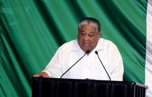 Autoridades del Congreso del Estado durante la Guardia de Honor a Jesús Martínez Ross.