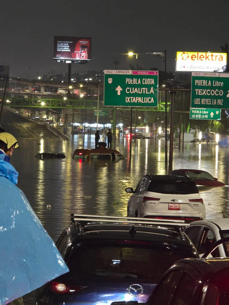 Las lluvias atípicas causaron inundaciones en varias colonias.