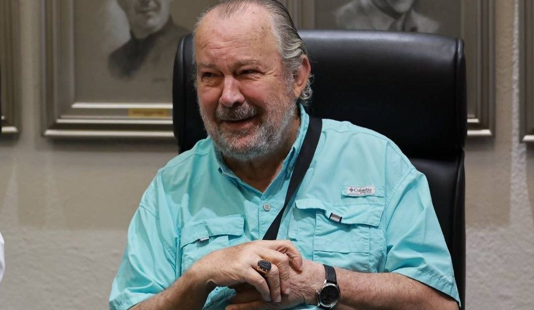 Mauricio Fernández, alcalde con licencia de San Pedro Garza García.