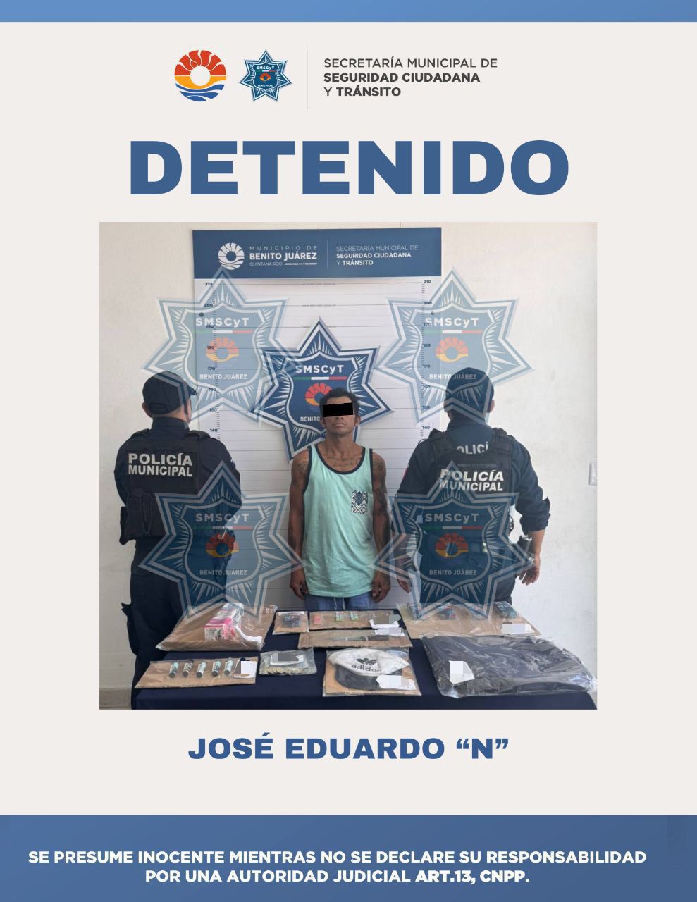 Elementos de la SMSCyT patrullan las calles de Cancún para prevenir delitos.