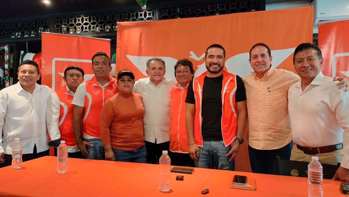 El ex líder del PRD, Leobardo Rojas se une a Movimiento Ciudadano y es perfilado para la gubernatura de Quintana Roo en 2027.