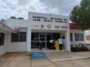 El Hospital Integral de José María Morelos es señalado por la mala atención debido a los procesos internos.
