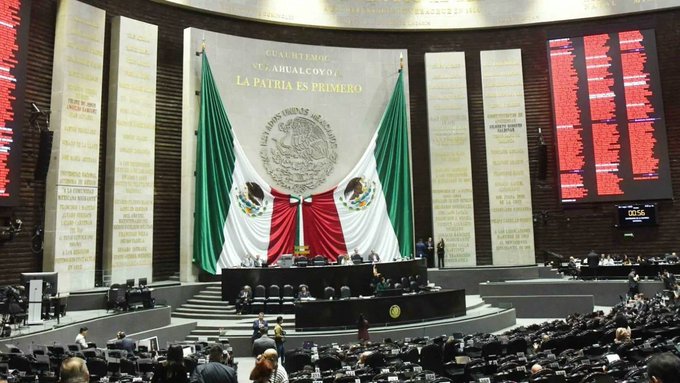 El presidente de la Comisión de Justicia, Julio César Moreno, impulsa la eliminación de la retroactividad Ley de Amparo.