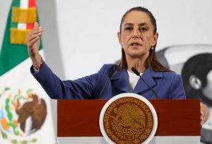 La presidenta Claudia Sheinbaum confirmó el buen estado de los seis mexicanos detenidos en Israel.