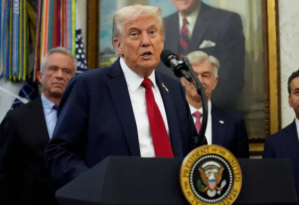 Donald Trump emite un Ultimátum de Trump a Hamás para finalizar el conflicto en Oriente Medio.