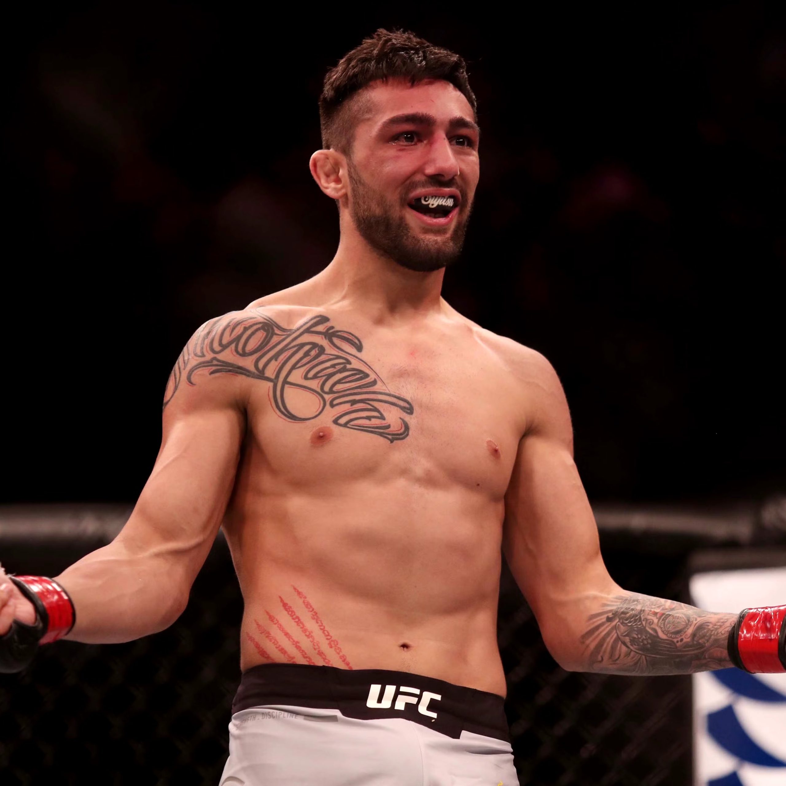 El exluchador de la UFC fue víctima de un ataque planificado en Sídney.