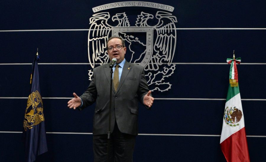El rector Leonardo Lomelí Vanegas ofrece un mensaje sobre la normalización académica en la UNAM.
