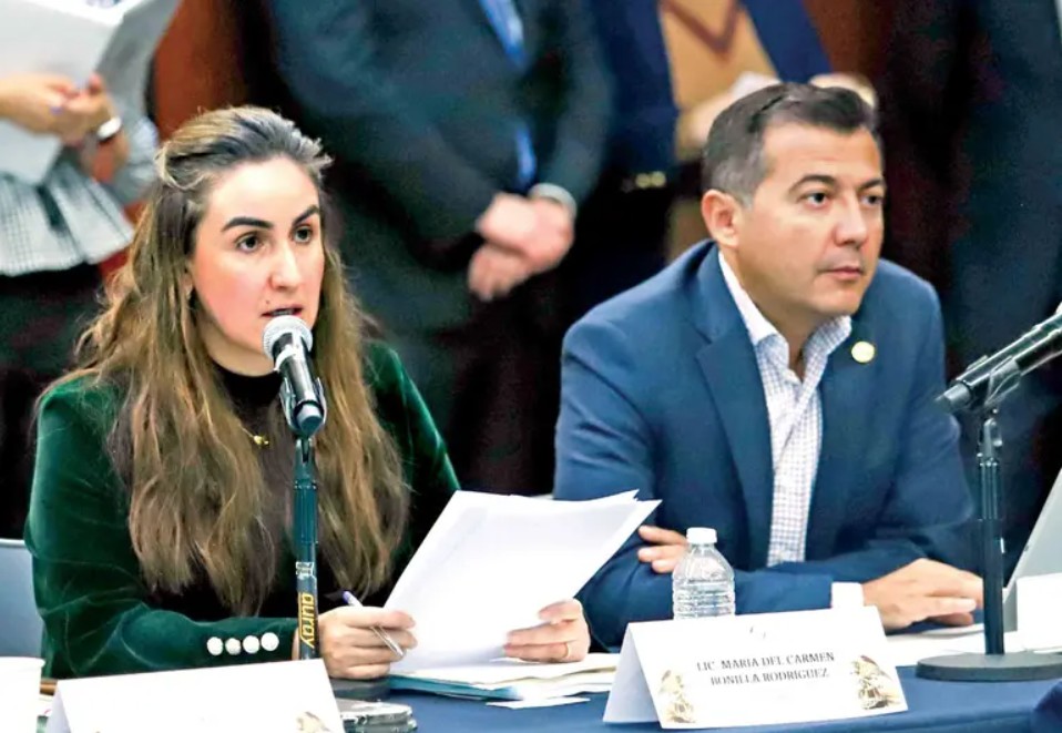 Los 42 mil millones de pesos extras provendrán de los llamados impuestos saludables.