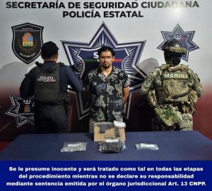 Elementos de la Secretaría de Seguridad Ciudadana y la Marina durante el operativo de vigilancia.