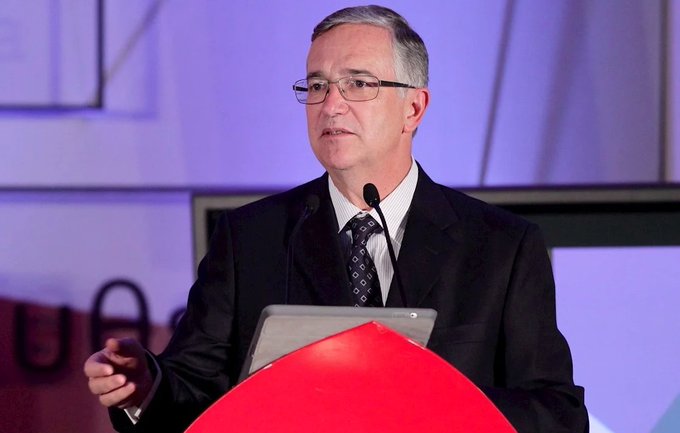 Ricardo Salinas Pliego durante su discurso de cumpleaños, donde anunció su aspiración a la presidencia.