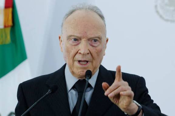 La presidenta Claudia Sheinbaum Pardo confirmó los cambios en la Fiscalía General de la República.