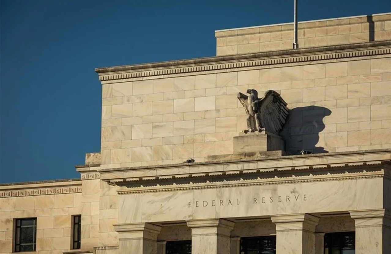 La FED recortó la tasa a un rango de 3.75 - 4.00 por ciento.