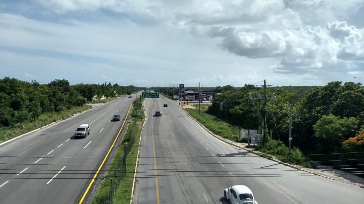 Vista aérea del trazo donde se proyectaba el Libramiento Tulum.
