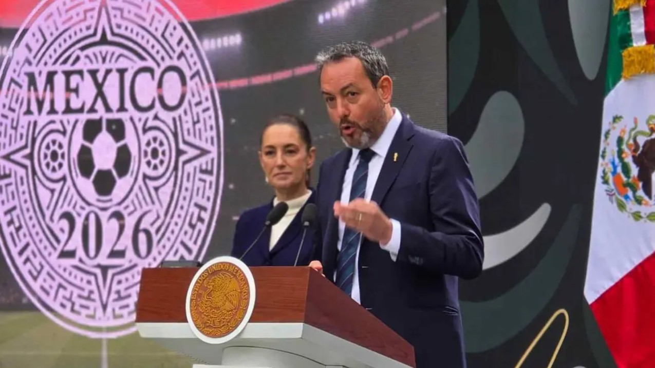 Jurgen Mainka Ruiz, director ejecutivo de la FIFA en México, compartió los detalles del evento en Los Pinos.