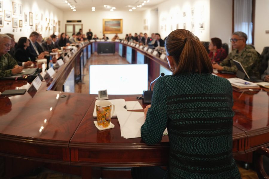 La Presidenta Claudia Sheinbaum se reunió con Grecia Quiroz, viuda de Carlos Manzo y próxima alcaldesa de Uruapan.