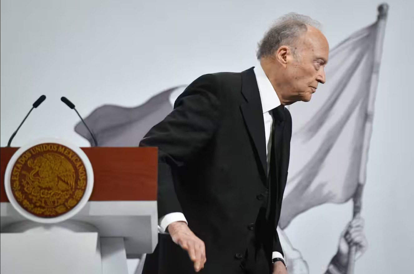 El senador Luis Silva Romo durante una sesión en el Senado de la República.