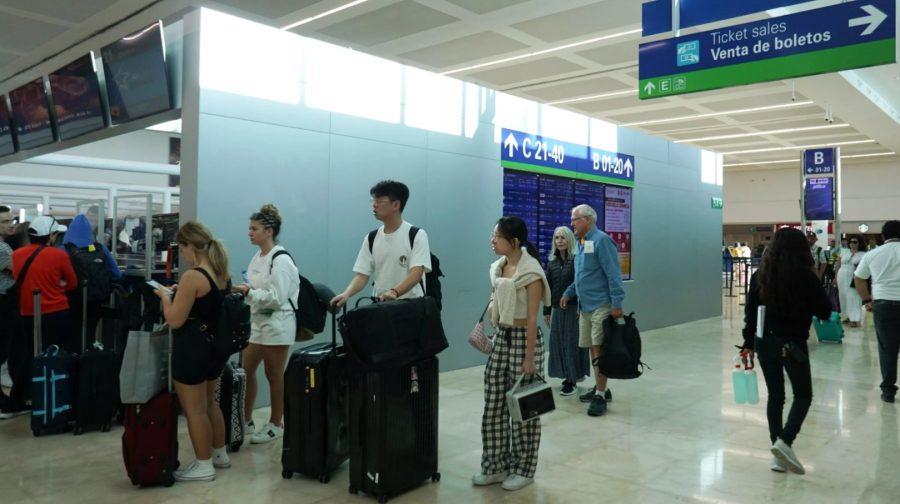 Más de 800 vuelos han sido cancelados en Estados Unidos por la orden de la FAA.