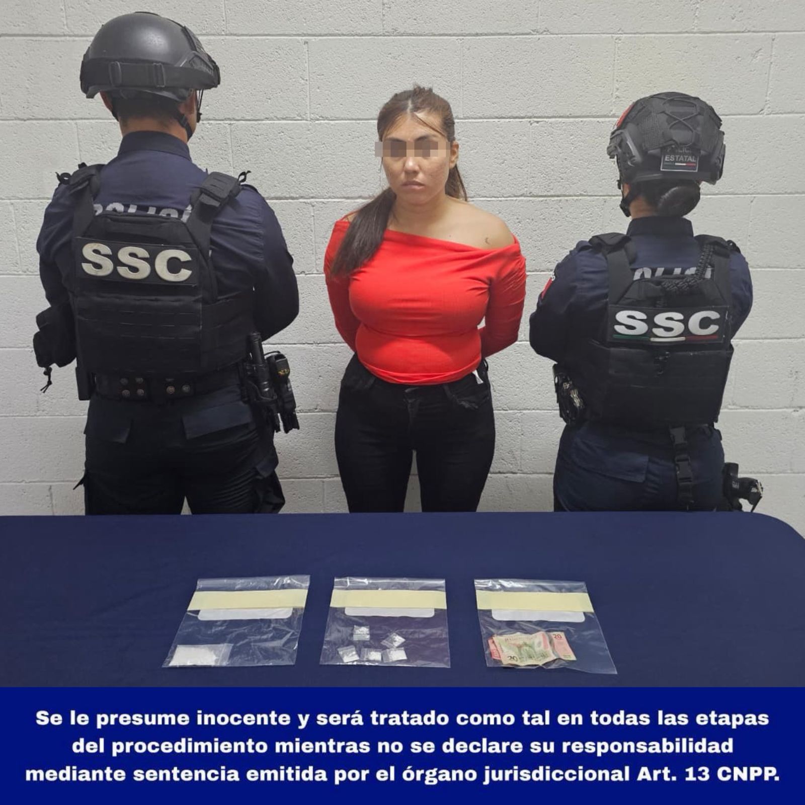 La detenida Alicia "N" fue capturada mientras circulaba en una motocicleta sin placas en calles de Cozumel.