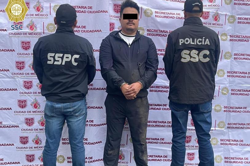 José Luis "N", alias "El Diez", fue trasladado bajo custodia policial tras su detención en el municipio de Ecatepec.