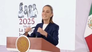 La Presidenta Claudia Sheinbaum ofrece detalles de su conversación con el Papa durante la conferencia matutina en Palacio Nacional.