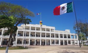 Adrián Díaz Villanueva, oficial mayor, confirmó que el Gobierno del Estado de Quintana Roo tiene los recursos listos para el incremento salarial.