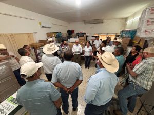 La SEDARPE y el CEFPPQROO trabajan juntos para fortalecer la salud del ganado.
