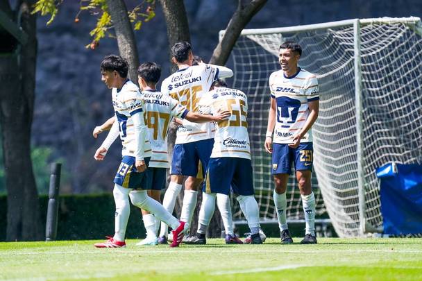 Manuel Negrete y la generación de 1986 representan el máximo orgullo de la cantera universitaria en los mundiales.