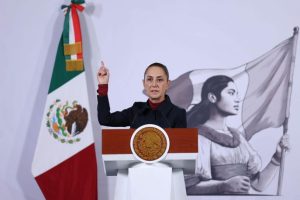 La presidenta Claudia Sheinbaum reafirma en Palacio Nacional los principios de la política exterior mexicana sobre la soberanía.