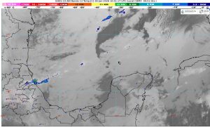 Los conductores deben extremar precauciones ante la aparición de densos bancos de niebla en las carreteras federales del estado de Quintana Roo.