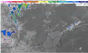 Bancos de niebla cubren las carreteras de Quintana Roo durante las primeras horas de este 23 de enero.