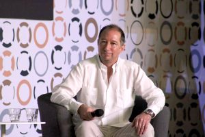 La gobernadora Mara Lezama acordó con el sector hotelero buscar nuevas formas para la recaudación del Visitax en el estado.