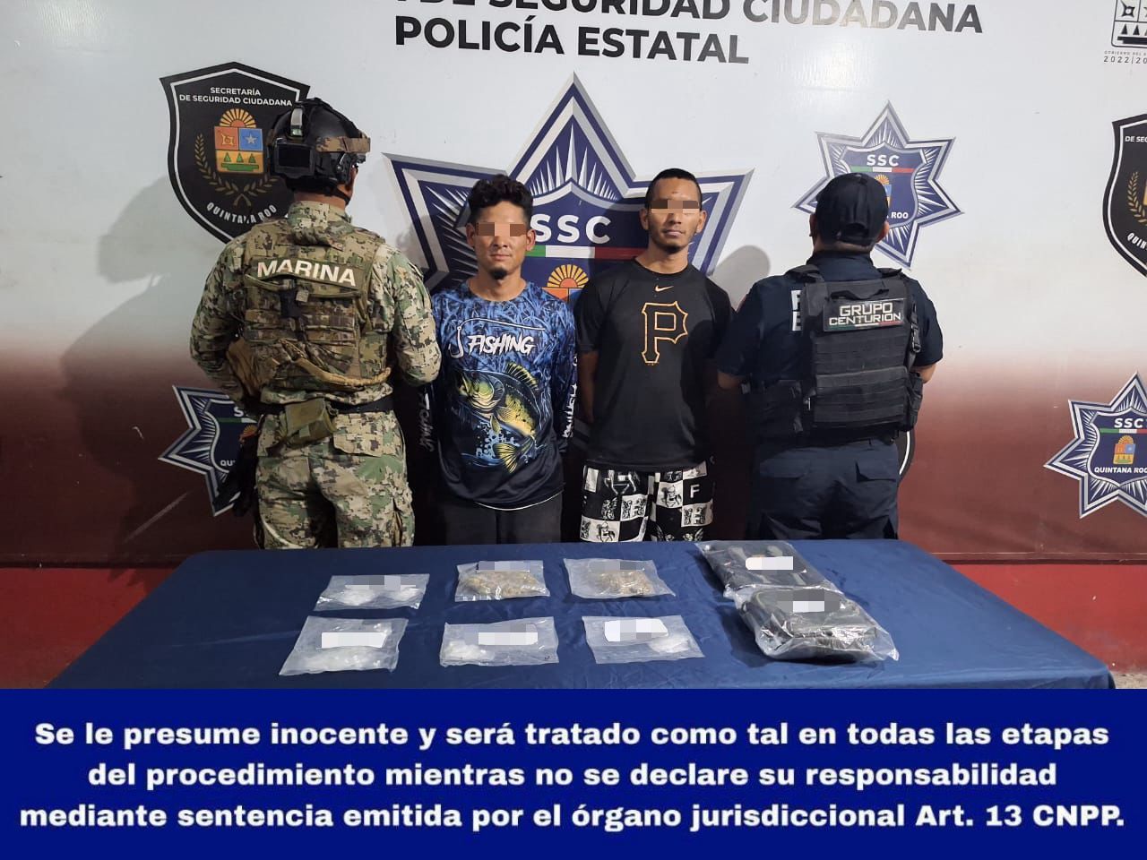 Los agentes del Grupo Centurión interceptaron a los dos sujetos cuando realizaban el intercambio de bolsas con droga.