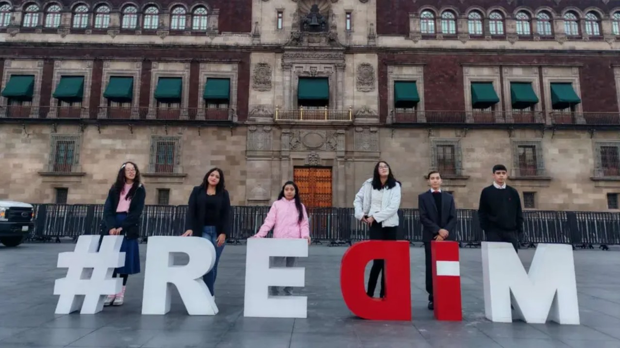 Colectivos de búsqueda y familiares exigen justicia ante el incremento de expedientes sin resolver en la Fiscalía General.