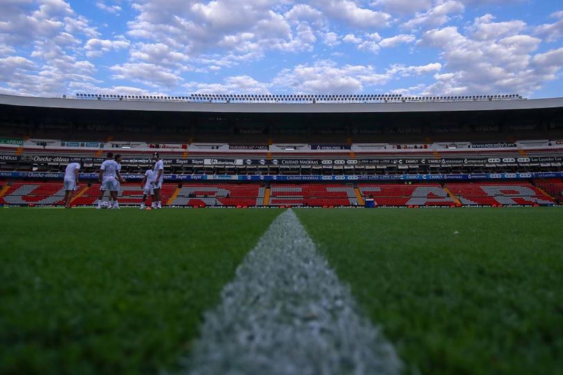 La Liga MX suspende el Querétaro vs Juárez y otros encuentros profesionales ante la violencia desatada por la caída de El Mencho en Jalisco.