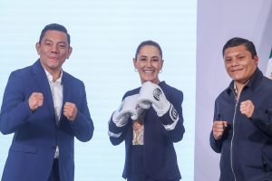 La presidenta Claudia Sheinbaum y Mauricio Sulaimán presentan el programa nacional para alejar a los jóvenes de la delincuencia.