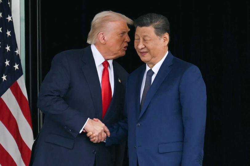 El presidente Xi Jinping mantiene una comunicación constante con los líderes de las potencias mundiales para asegurar la estabilidad comercial.