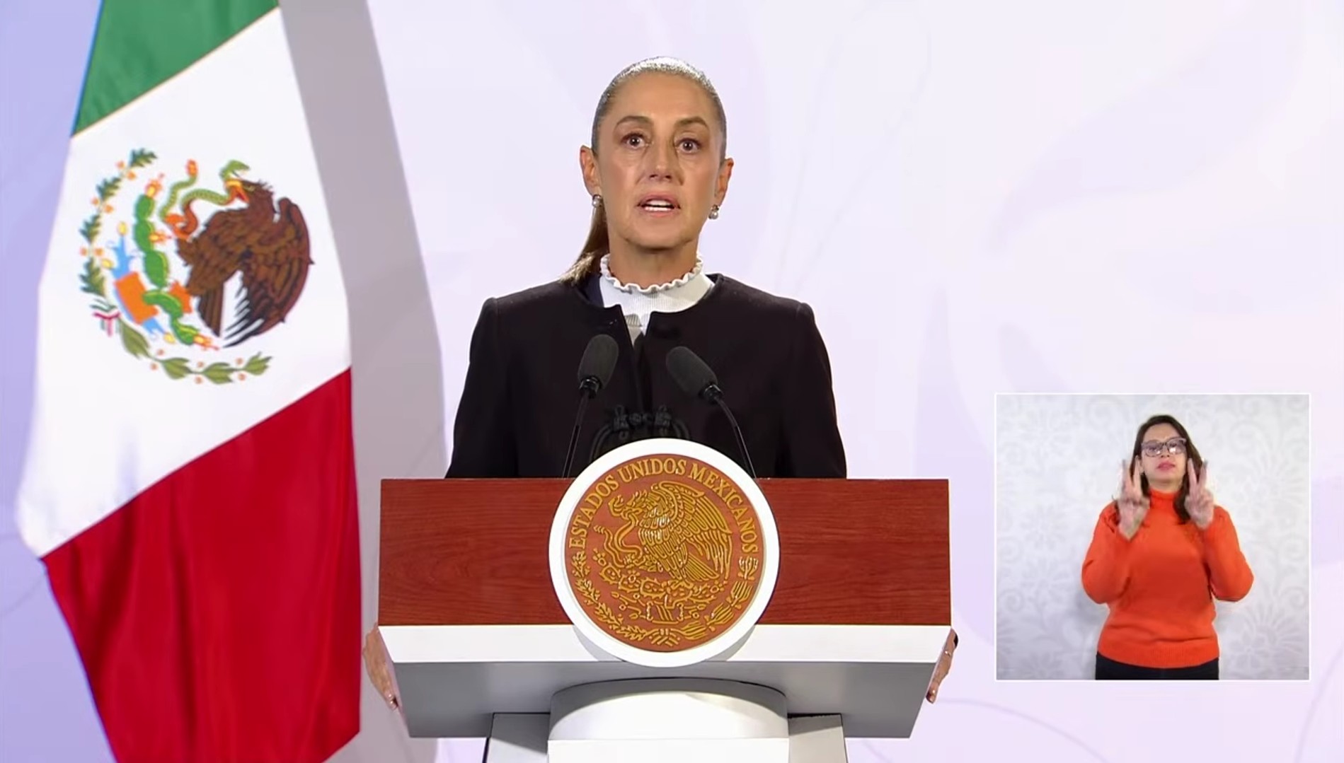 La presidenta Claudia Sheinbaum detalla los motivos de la renuncia de Adán Augusto López durante su conferencia de prensa matutina.