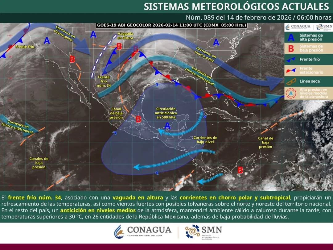 Las costas de Quintana Roo presentan vientos fuertes debido al fenómeno de la Surada durante este fin de semana.