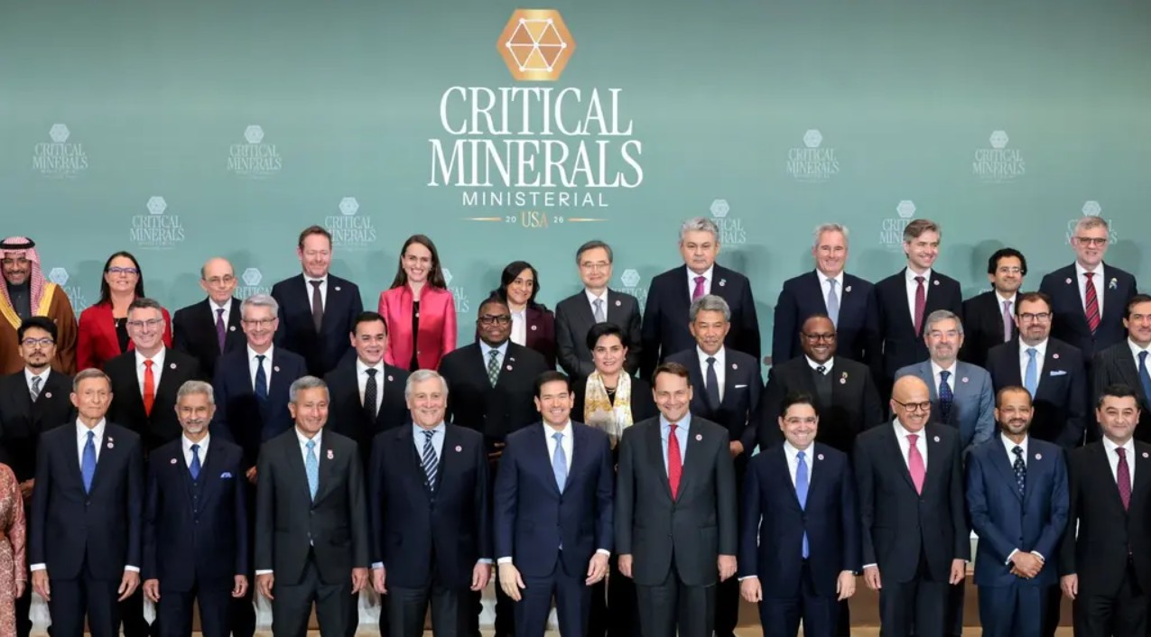 El secretario de Economía, Marcelo Ebrard, y el representante comercial Jamieson Greer formalizaron el acuerdo sobre minerales críticos este miércoles.