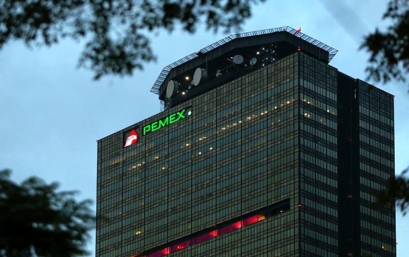 La empresa Aleatica reclama el pago de adeudos históricos relacionados con proyectos de infraestructura petrolera.