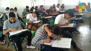 La presidenta Claudia Sheinbaum destaca la importancia de vincular el deporte con la educación para prevenir la violencia juvenil.