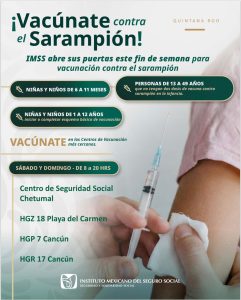 Personal de enfermería del IMSS prepara las dosis que aplicarán durante la jornada de vacunación en Quintana Roo.