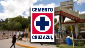 Elementos de seguridad custodian el acceso principal de la cementera tras el operativo realizado esta madrugada.