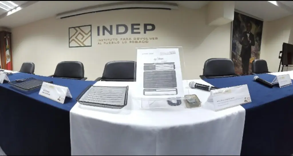 Revelan millonario robo de vehículos al INDEP