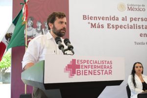El director Alejandro Svarch anunció una inversión millonaria para garantizar el acceso gratuito a especialidades médicas en todo Quintana Roo.