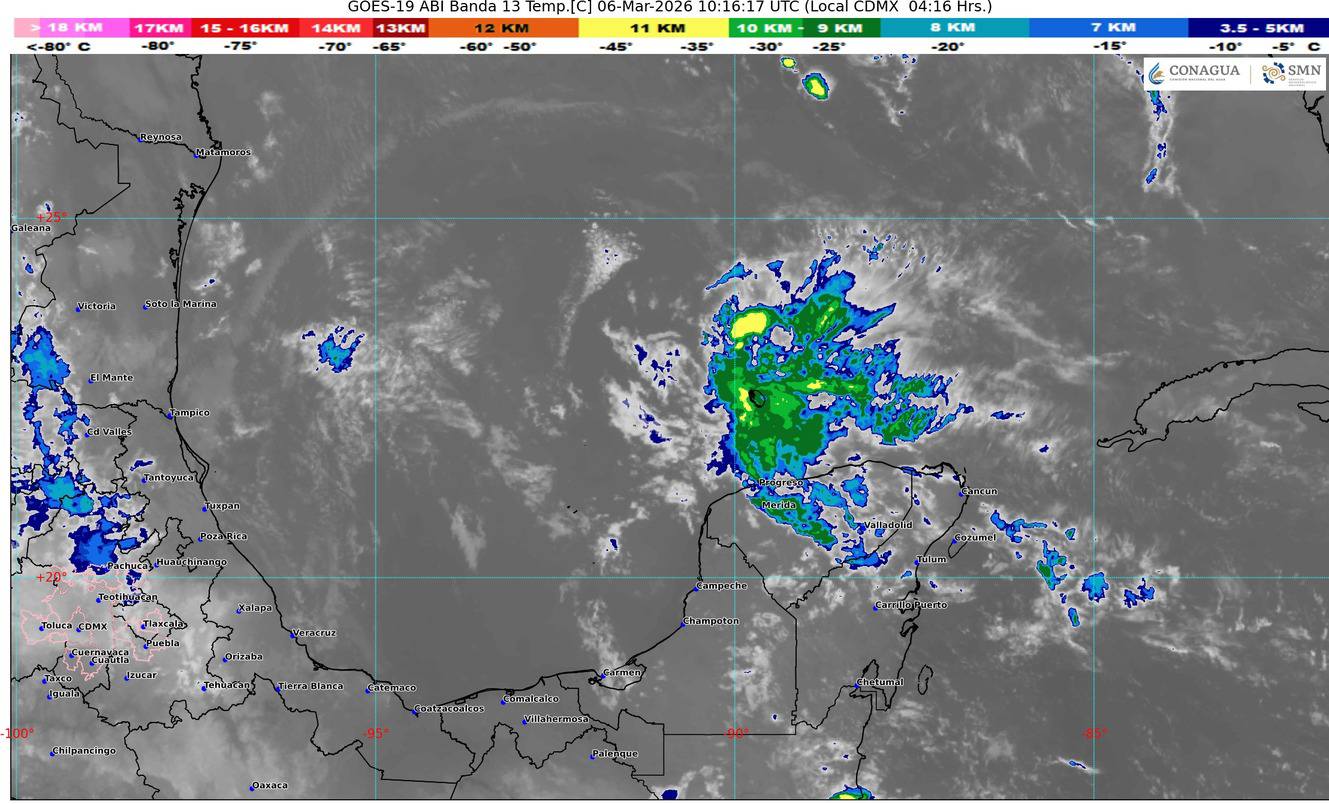 El cielo parcialmente nublado sobre las costas del Caribe anuncia la llegada de chubascos vespertinos en la entidad.