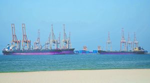 Los precios del petróleo alcanzaron su punto más alto del año 2026 debido a los constantes bloqueos en las rutas del Golfo.