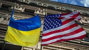 Delegados de Ucrania y Estados Unidos analizan los costos de la recuperación económica tras cuatro años de intensos combates.