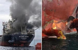 Columnas de humo emergen de uno de los buques petroleros tras el impacto de proyectiles en el Estrecho de Ormuz.